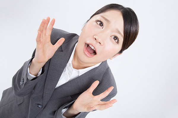 カードローンの利用で就活が不利になる？
